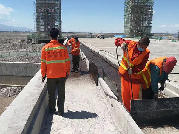 常州市锡溧桥面防水工程图片3